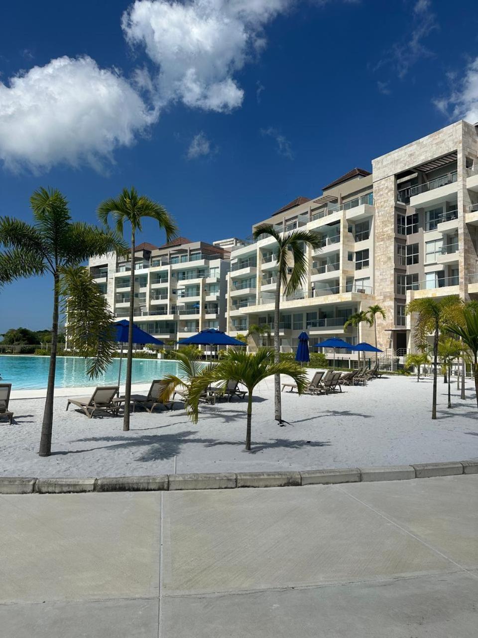 Baia Kristal Penthouse Playa Artificial Más Grande De Colombia Apartamento